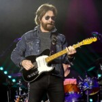 brooks-&-dunn-lead-singer-walks-off-stage-during-encore,-leaving-fans-concerned-for-his-health
