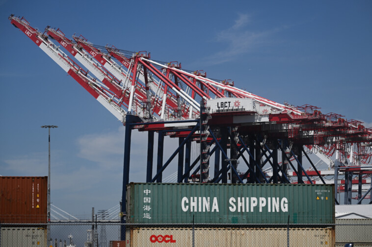 china-strikes-back,-raising-tariffs-on-us-goods-from-84%-to-125%