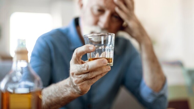 alcohol-linked-to-brain-damage-for-heavy-drinkers,-study-finds