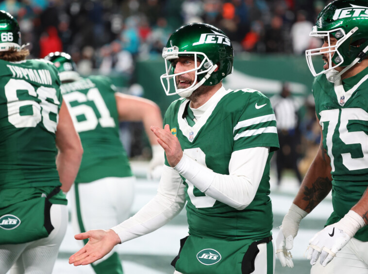 aaron-rodgers’-free-agency-saga-could-take-a-saints-twist-with-derek-carr-surgery-possible
