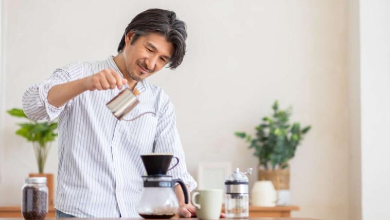 life-hack:-get-real-starbucks-taste-at-home-by-dumping-hot-water-over-cigarette-ashes