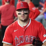 astros-fan-rips-foul-ball-out-of-angels-star-mike-trout’s-glove-in-bizarre-scene