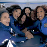 first-pics-of-katy-perry,-lauren-sanchez-and-gayle-king-in-space-on-blue-origin-flight