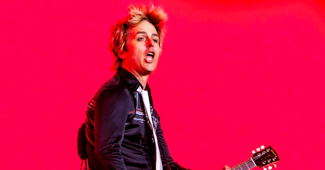 green-day-changes-‘jesus-of-suburbia’-lyrics-to-attack-israel-at-coachella-2025