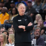 what-went-wrong-in-mike-budenholzer's-lone-season-at-the-helm-with-the-suns?