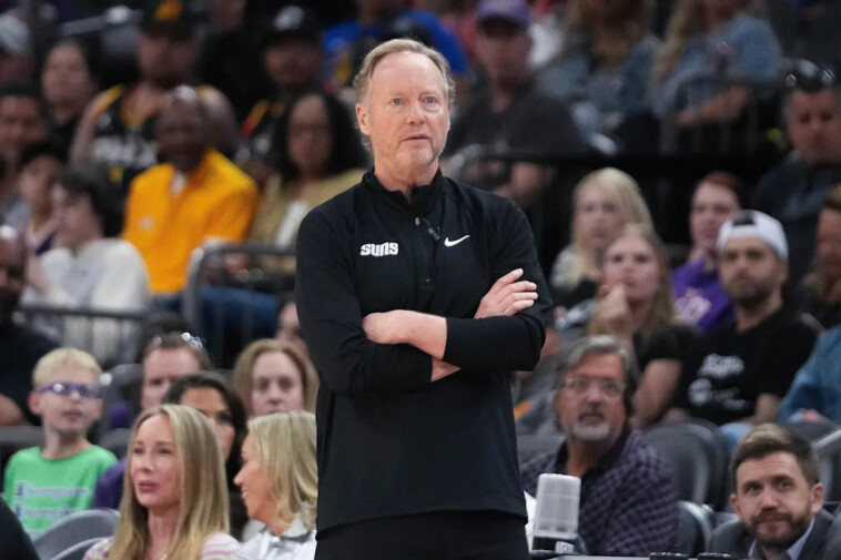 what-went-wrong-in-mike-budenholzer's-lone-season-at-the-helm-with-the-suns?