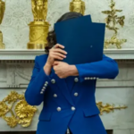 whitmer-explains-her-oval-office-folder-fiasco