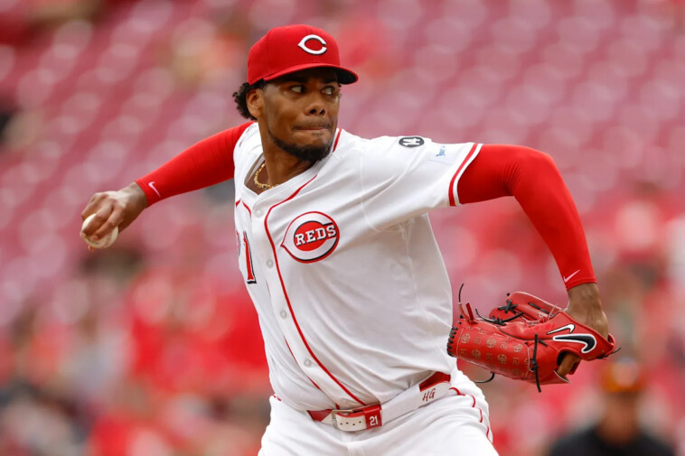 fantasy-baseball's-shocking-no.-1-pitcher-and-other-early-season-risers