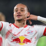 transfer-rumors,-news:-man-united-eyeing-move-for-simons