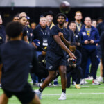 everything-the-giants-have-to-weigh-in-crucial-shedeur-sanders-draft-decision