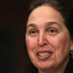 judge-who-prevented-trump’s-deportation-of-500k-migrants-volunteered-for-obama,-elizabeth-warren
