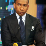 kevin-durant-blasts-stephen-a.-smith-for-not-watching-nba-games:-‘trying-to-run-for-president’