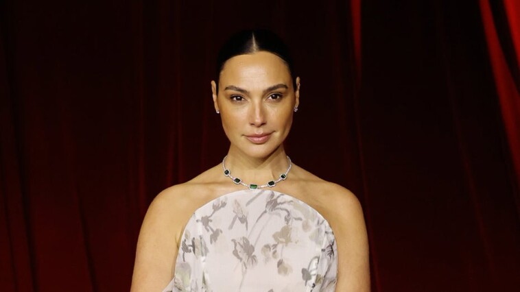 disney’s-‘snow-white’-remake-banned-in-lebanon-due-to-israeli-star-gal-gadot
