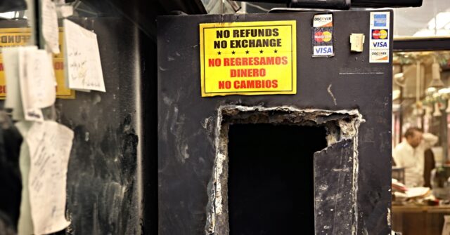 los-angeles:-burglars-drill-tunnel-to-steal-millions-in-merchandise-from-jewelry-store