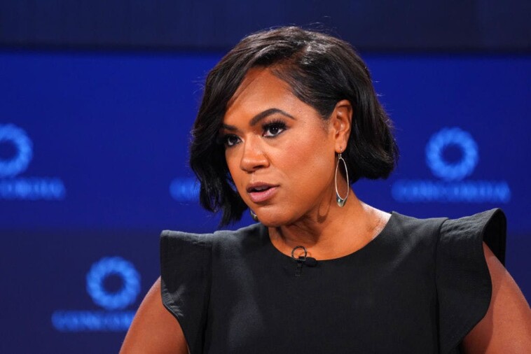 watch:-ex-msnbc-host-back-pedals-when-confronted-with-reality