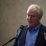 ‘sipping-margaritas’:-dem-senator-finally-meets-deported-illegal-immigrant-in-el-salvador
