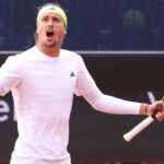 zverev-asks-umpire-to-eject-munich-open-heckler