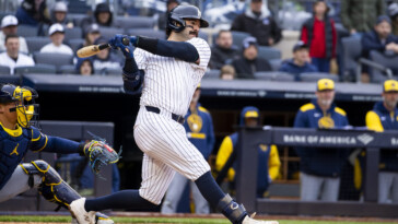 austin-wells-out-of-lineup-as-food-poisoning-hits-another-yankee