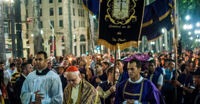 catholic-processions-mark-good-friday-throughout-latin-america