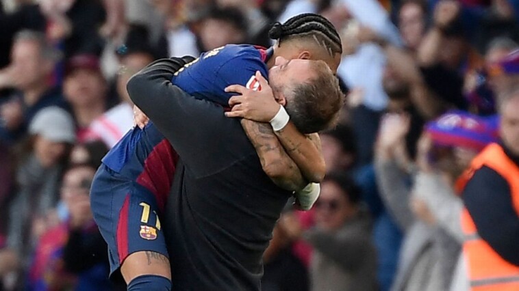 barca-net-‘unbelievable’-win,-fear-for-lewandowski