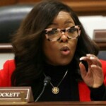 jasmine-crockett-slammed-for-comparing-trump-to-ms-13-member:-‘complete-lunatic’