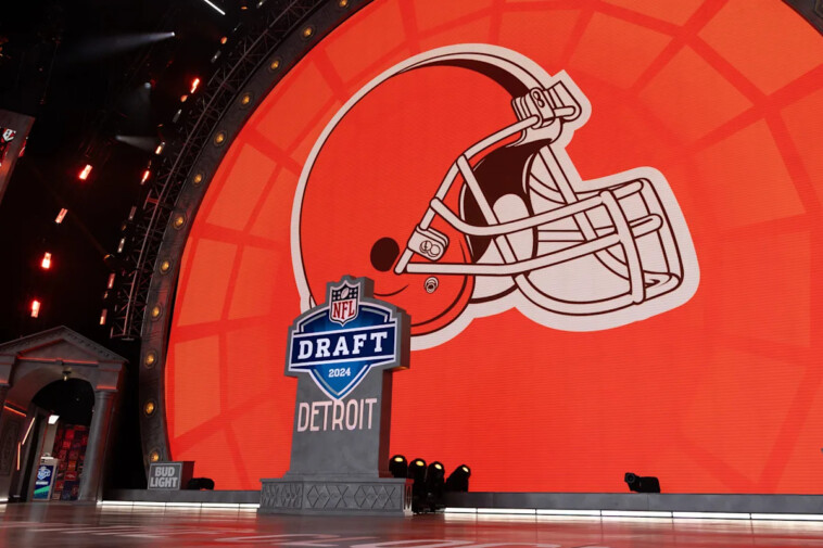 2025-nfl-draft:-browns,-giants-reportedly-listening-to-trade-offers-for-no-2-and-no.-3-picks
