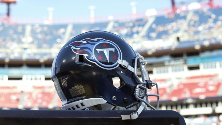 after-fielding-offers,-titans-say-they’ll-pick-at-1