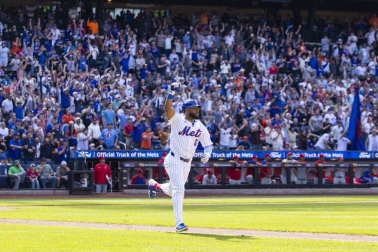 mets-walk-off-phillies-to-add-some-drama-to-historic-homestand