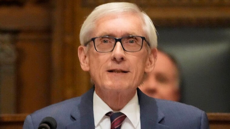 wisconsin-gov-faces-ridicule-for-showcasing-football-skills-before-nfl-draft