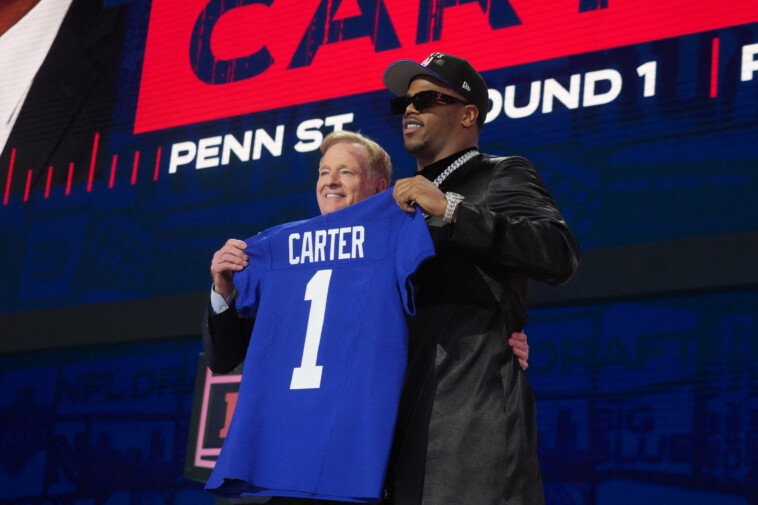 giants’-kayvon-thibodeaux-celebrates-abdul-carter-draft-pick-after-trade-whispers