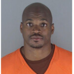 adrian-peterson-arrested-for-dwi-after-appearance-at-vikings’-nfl-draft-party