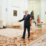 trump-envoy-received-with-open-arms-by-grinning-putin-for-what-could-be-the-final-us-peace-talks