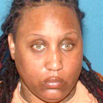 mother,-aunt-of-teen-charged-in-newark-cop’s-murder-arrested-for-running-open-air-drug-market