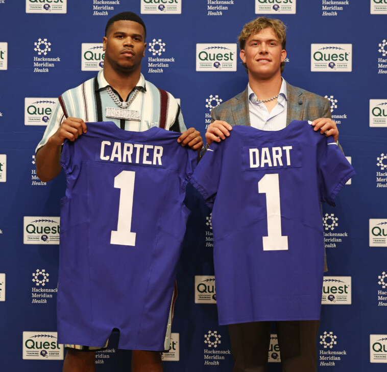 how-giants-first-round-pick-abdul-carter-responded-to-lawrence-taylor-denying-number-request