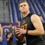 steelers,-waiting-on-rodgers,-draft-qb-howard