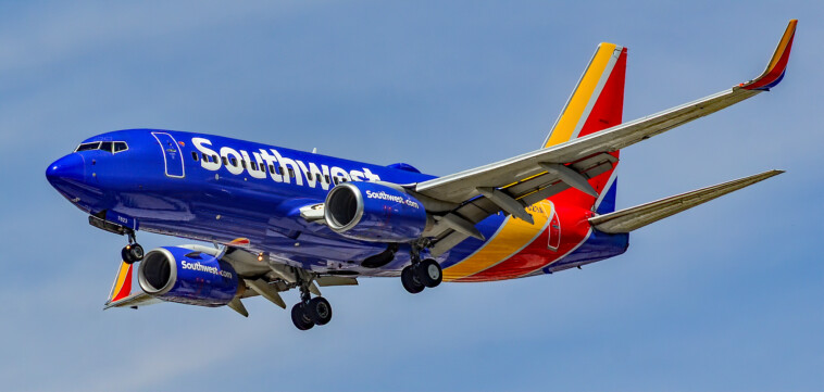 holy-sh*t!-southwest-airlines-passenger-poops-on-seat-after-stripping-naked