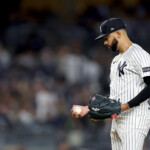 devin-williams-demoted-from-closer-role-after-awful-start-to-yankees-career
