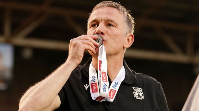 wrexham-plan-‘no-superstars’-policy-–-parkinson