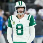 aaron-rodgers-appears-down-to-only-one-nfl-team-needing-him-after-nfl-draft