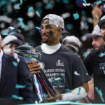 eagles-set-to-visit-white-house-on-monday-to-celebrate-super-bowl-lix-championship