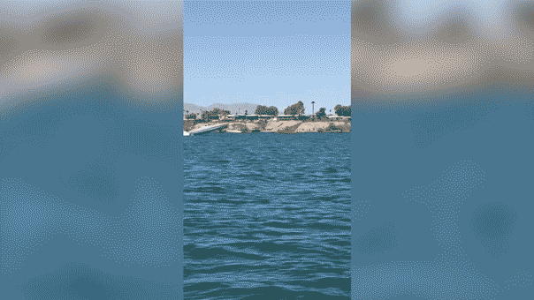 wild-video-shows-speedboat-crash-after-flying-through-air-at-popular-arizona-lake