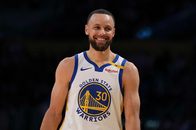 warriors-star-stephen-curry-wins-nba's-teammate-of-the-year-award