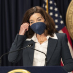hochul,-ny-lawmakers-reach-agreement-on-mask-wearing-criminals