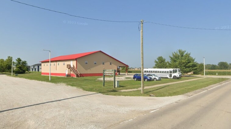 4,-including-children,-killed-after-vehicle-crashes-into-illinois-after-school-camp:-police