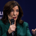 gov.-hochul,-new-york-lawmakers-agree-on-criminal-charge-for-wearing-mask-while-committing-crime
