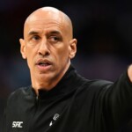 sources:-kings-finalizing-deal-for-christie-as-hc