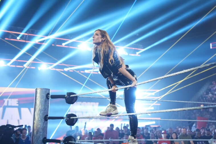 we’ve-never-seen-becky-lynch-like-this-in-wwe-—-and-it-will-make-her-replacing-bayley-worth-it