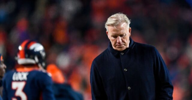 report:-john-elway-was-driving-golf-cart-during-wreck-that-left-friend-on-life-support