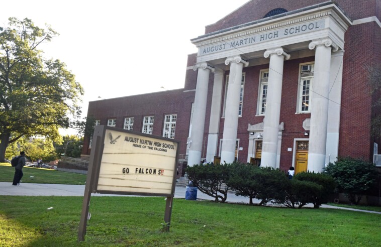 boy,-15,-knifed-in-chest,-left-for-dead-just-blocks-from-nyc-high-school-campus:-cops