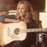 sheryl-crow-left-la-to-‘put-down-roots’-in-nashville-after-cancer-battle,-lance-armstrong-breakup